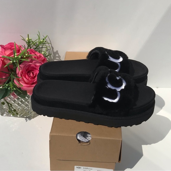 UGG Laton Fur Slide - Picture 8 of 9